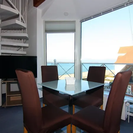 Panorama With Sea View Directly At The Promenade Of Apartman Laboe